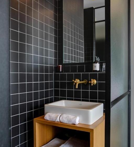 غرفة ديلوكس سرير كينج, The Duke Boutique