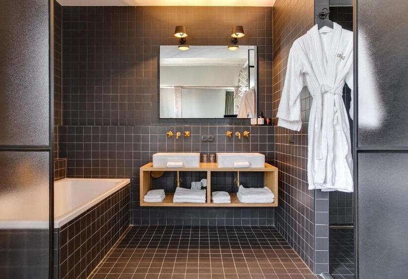 Deluxe Suite King Bed, The Duke Boutique