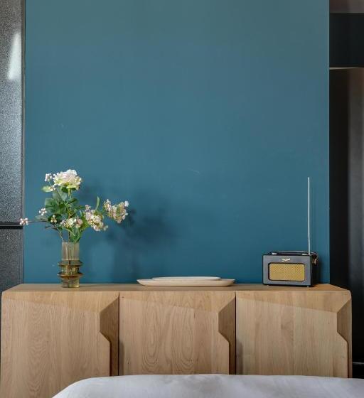 Deluxe Suite King Bed, The Duke Boutique