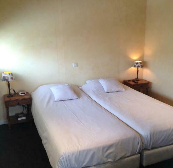 חדר משפחתי, Restaurant Hotel De Watergeus