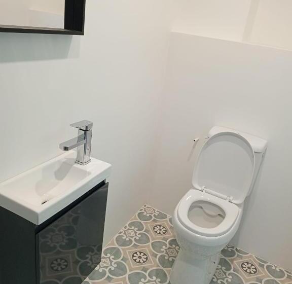 غرفة قياسية, Quad Adventure