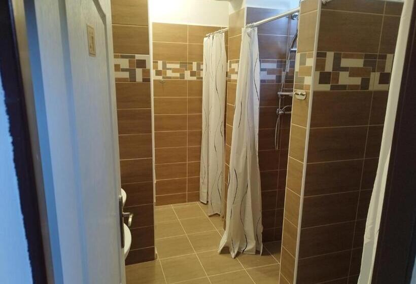 バス共有のスタンダードルーム, Penzion U Lipna