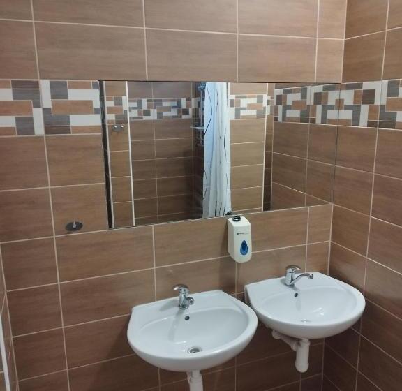 浴室共有ファミリールーム, Penzion U Lipna