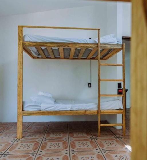 ルームシェアのワンベッド, Casa Del Alma