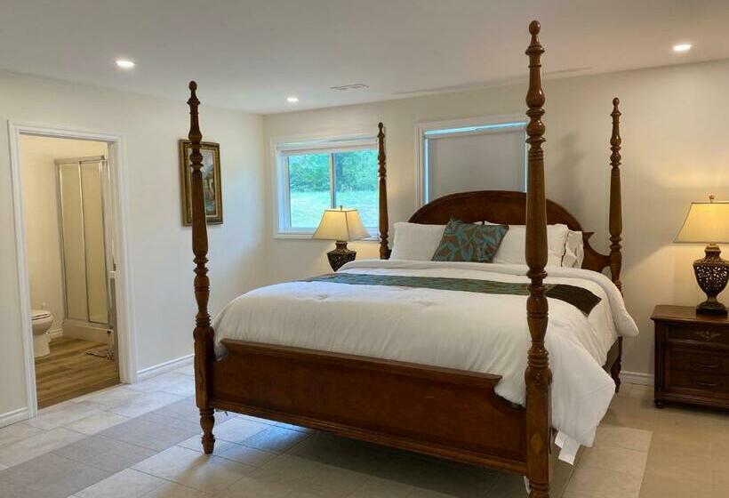 منزل غرفتين نوم, Barry S Bay Golf Resort