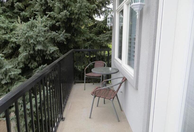 חדר דחוקס עם מיטת קינג, Along River Ridge