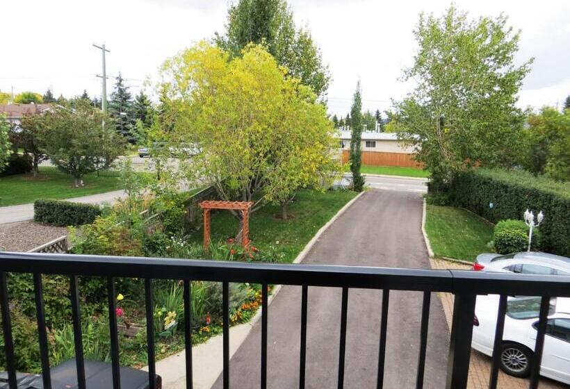 חדר דחוקס עם מיטת קינג, Along River Ridge