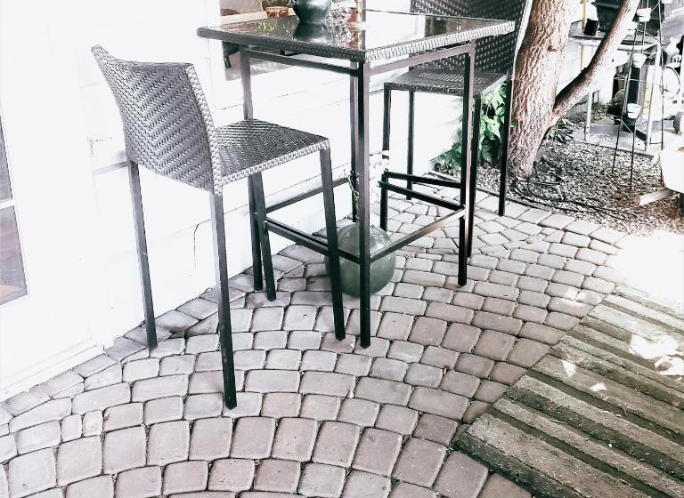 סוויטת 3 חדרי שינה, Along River Ridge