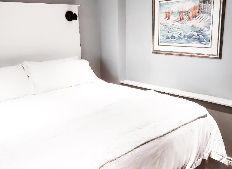 חדר דלוקס נוף לים, Along River Ridge