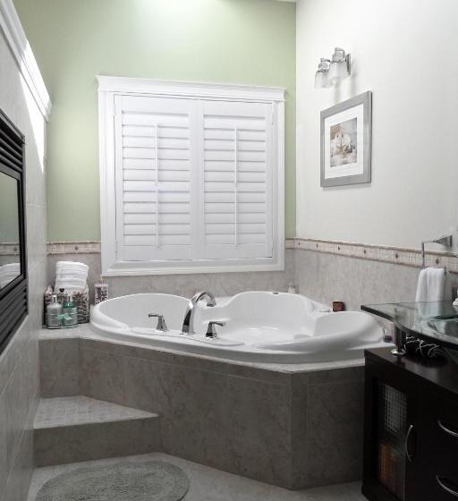 חדר דלוקס, Along River Ridge