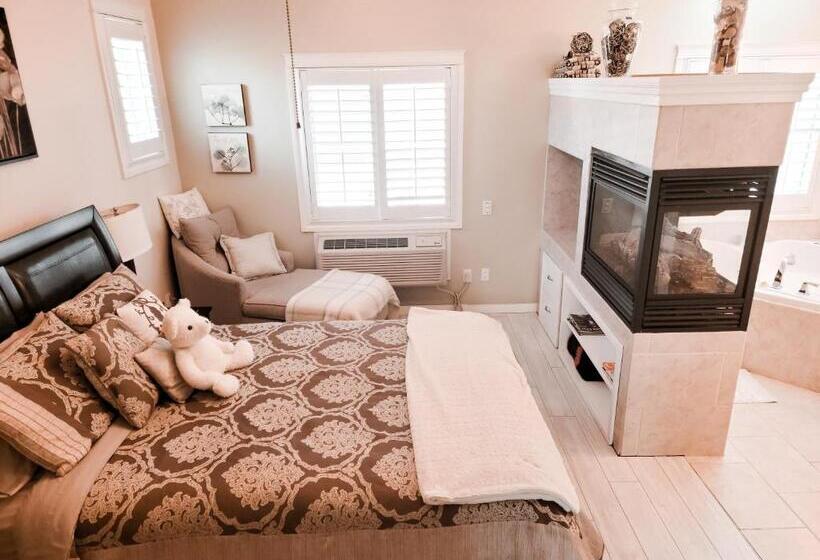 חדר דלוקס, Along River Ridge