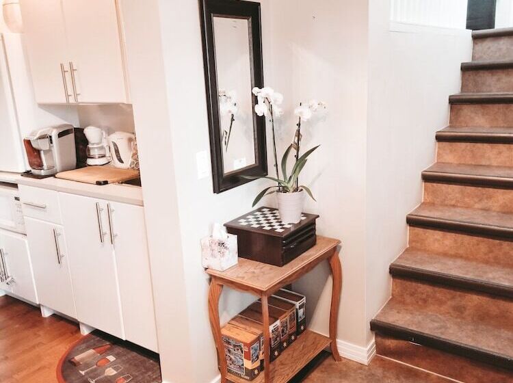 חדר דלוקס, Along River Ridge