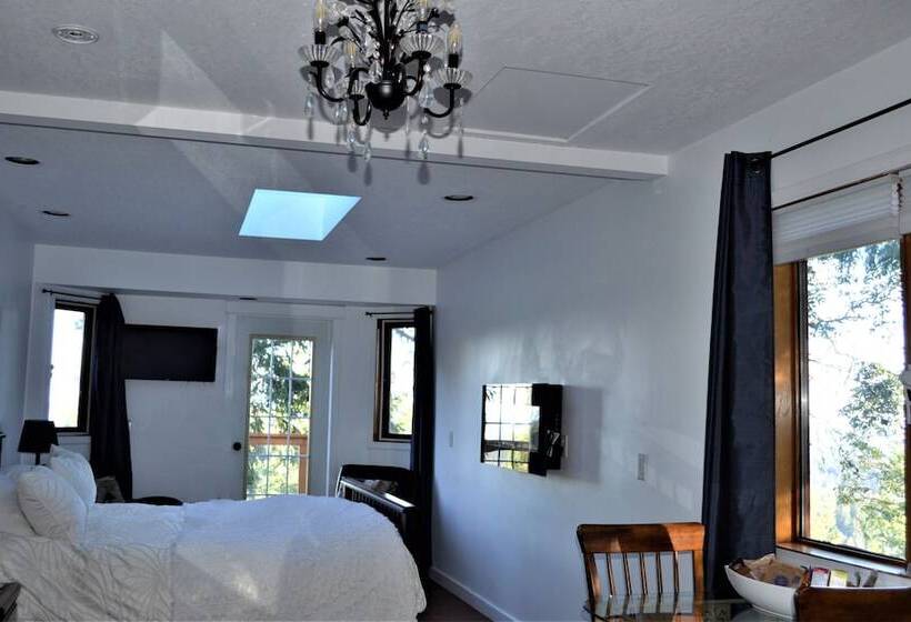 Standardzimmer, Armand Heights