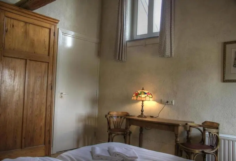 Standard Yhden Hengen Huone, Auberge De Smockelaer