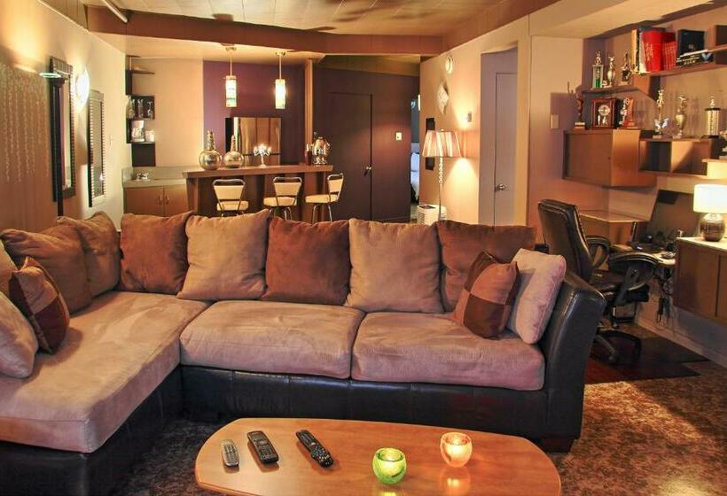 Люкс Кровать Кинг, Gîte Chez Baza