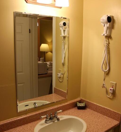 스탠다드 룸 더블 침대 2개, Hawberry Motel