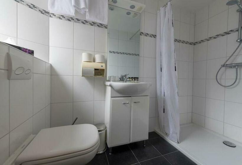 Номер Basic, De Waag