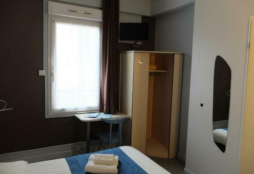 غرفة قياسية, Les Pins