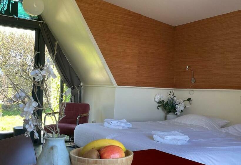 标准间, Huisjes Andijk