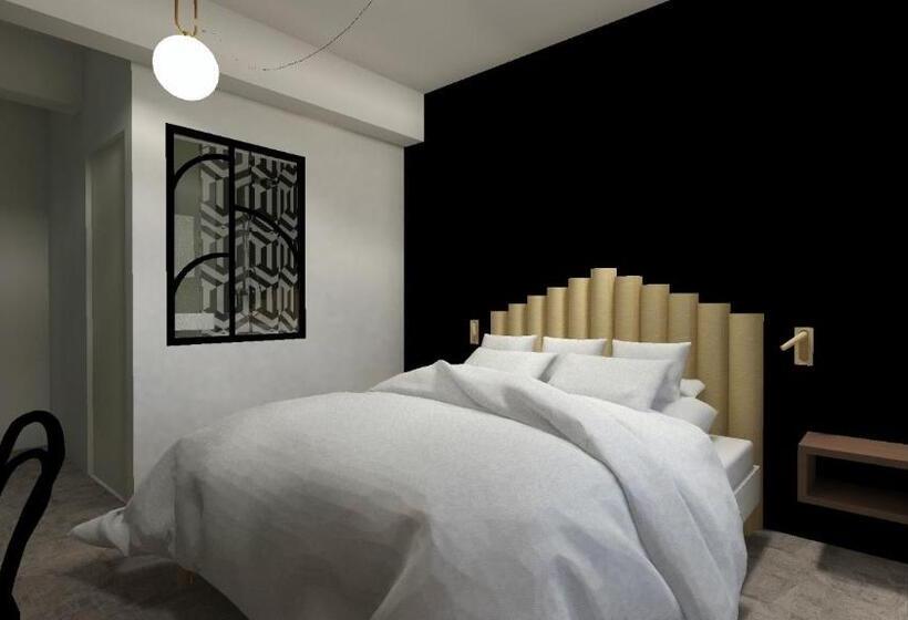 غرفة قياسية رباعية, Les Pins