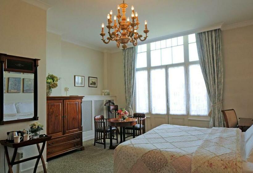 Номер Deluxe, Molendal