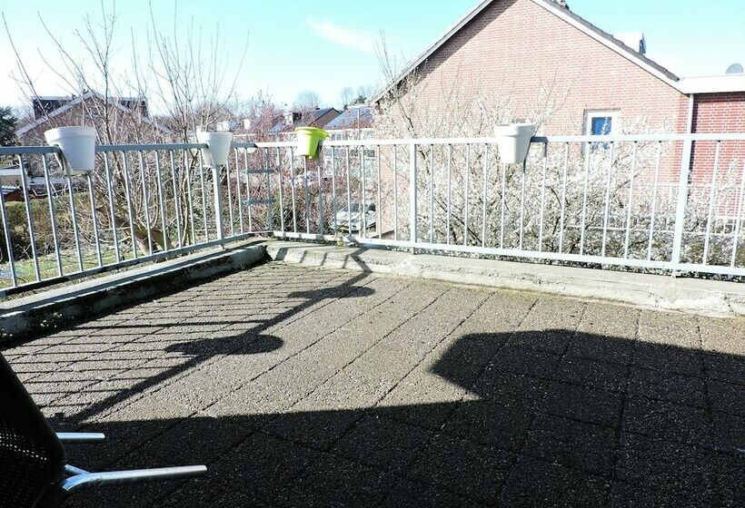 スタンダードルーム, Noordzee