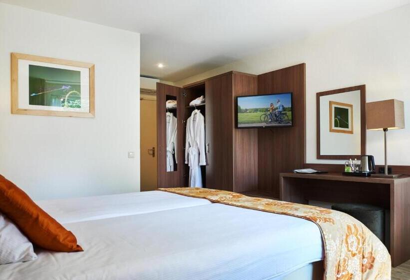 豪华房间, T Kruisselt