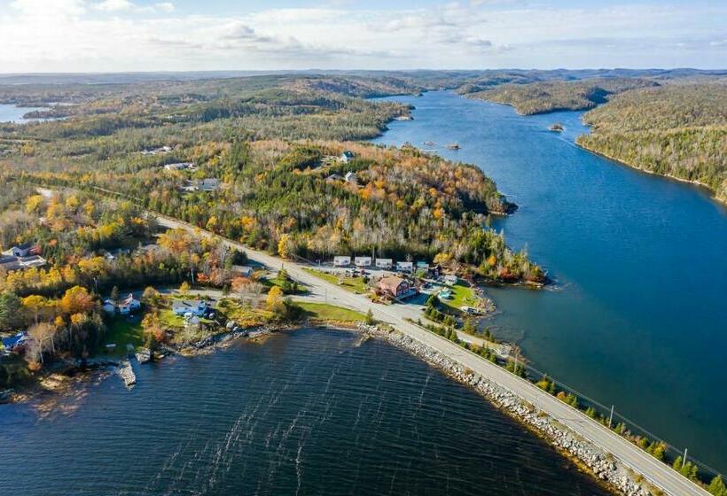 غرفة ديلوكس, Jeddore Lodge