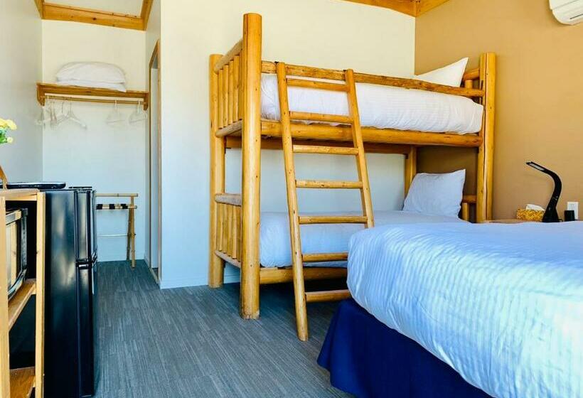 ファミリールーム, Bear S Claw Lodge