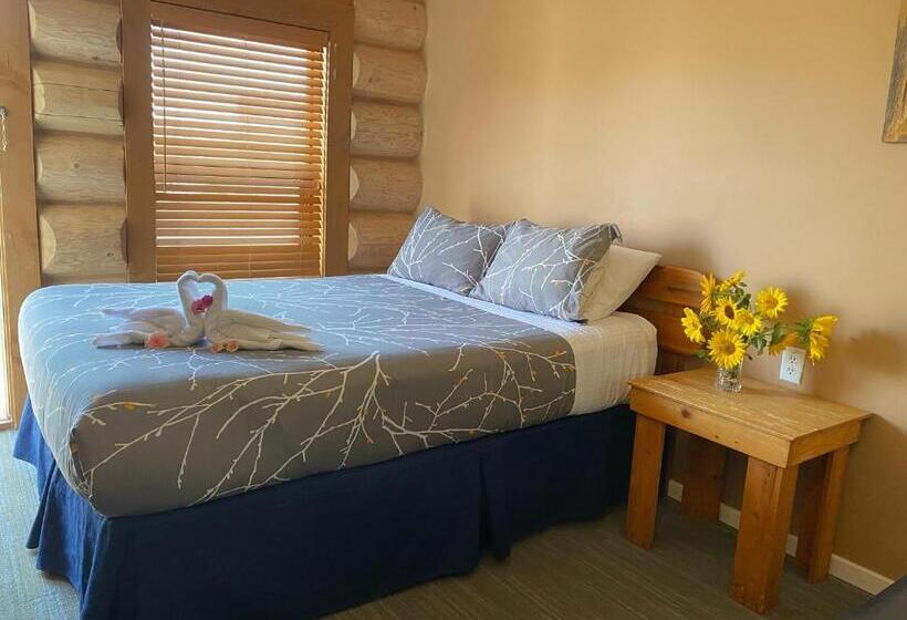 标准间, Bear S Claw Lodge