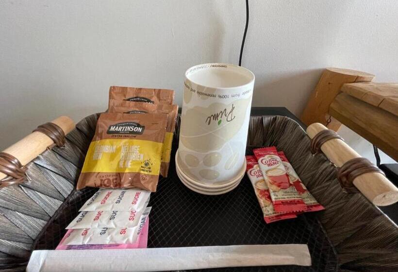 ファミリールーム, Bear S Claw Lodge