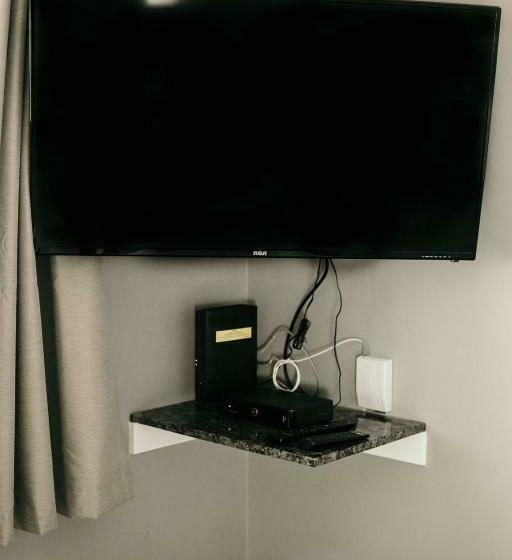 غرفة قياسية, Hinton Highway Inn