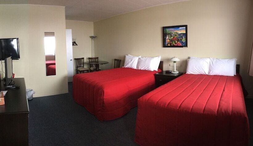 带2个双人床的标准工作室, Motel Sainte Flavie