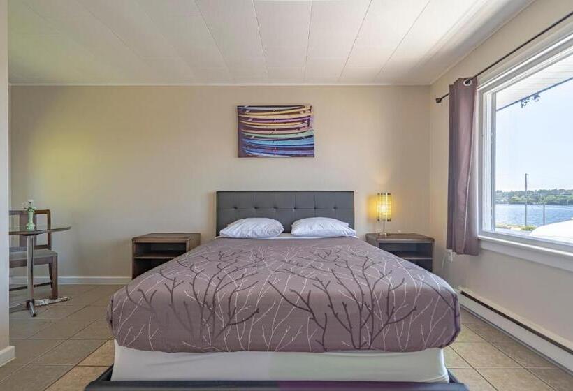 اتاق استاندارد با چشم‌انداز دریاچه, Novastar Motel On The Lake