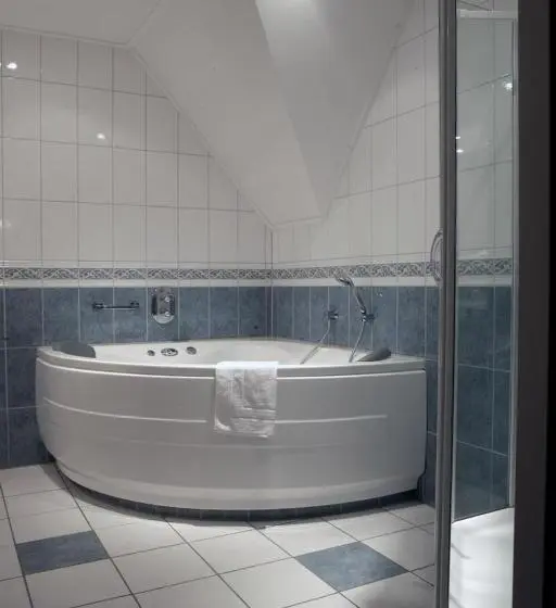 スイート, Restaurant & Hotel Hoog Holten