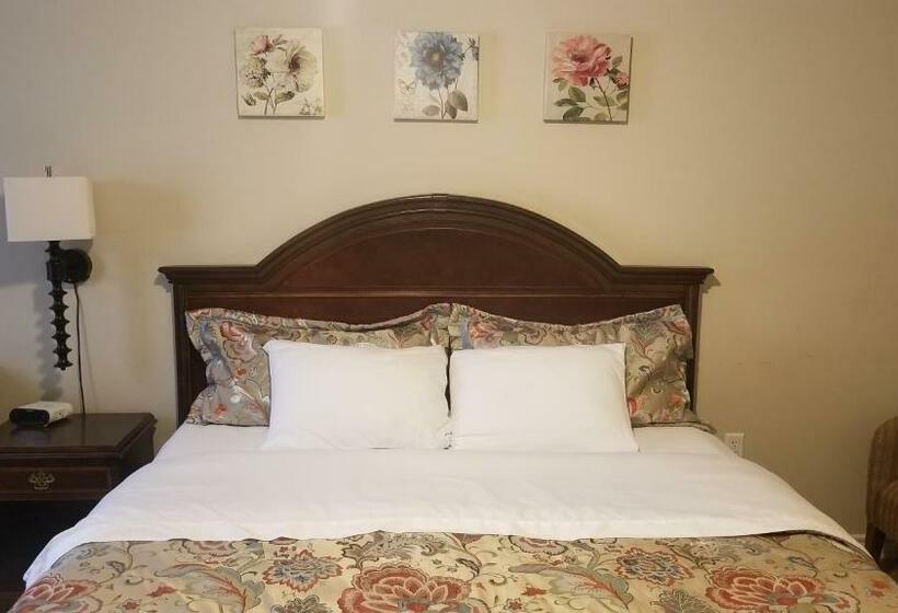 스탠다드 룸 킹사이즈 침대, Rothesay Motel