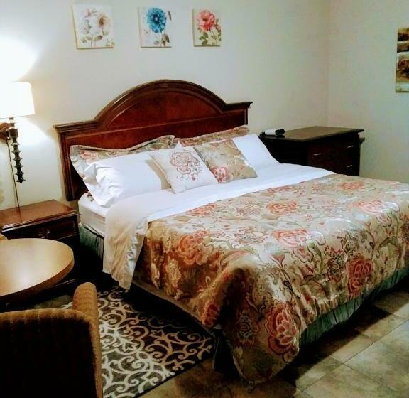 스탠다드 룸 킹사이즈 침대, Rothesay Motel