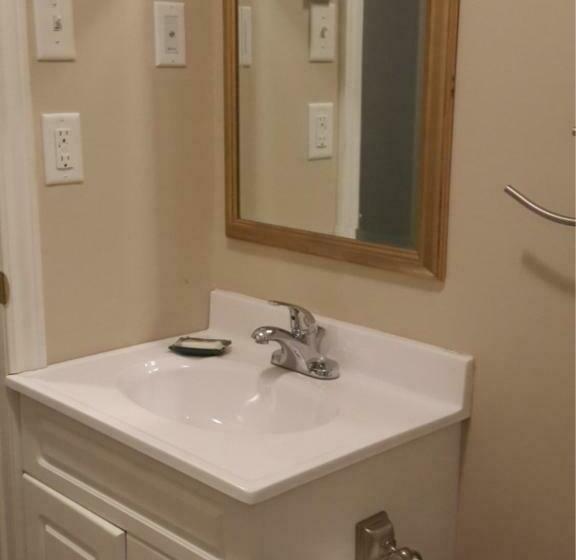 스탠다드 룸 킹사이즈 침대, Rothesay Motel