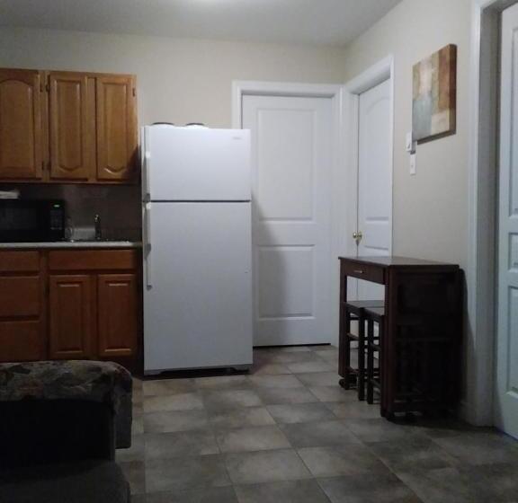 침실 2개 아파트, Rothesay Motel