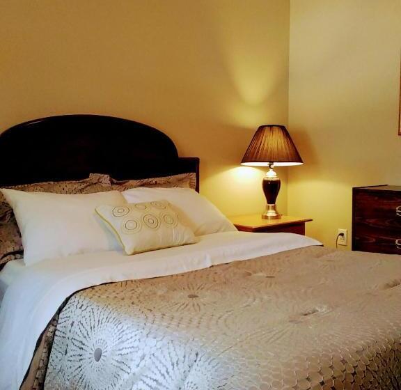 ２ベッドルームデラックスアパートメント, Rothesay Motel