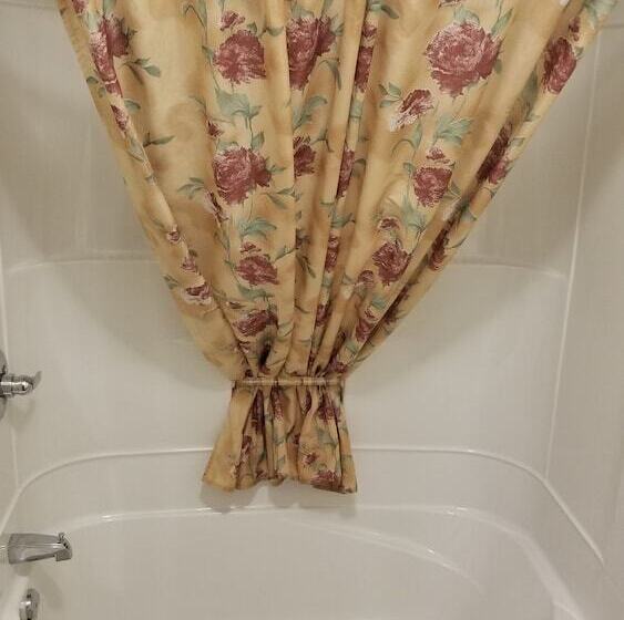 스탠다드 룸 더블 침대 2개, Rothesay Motel