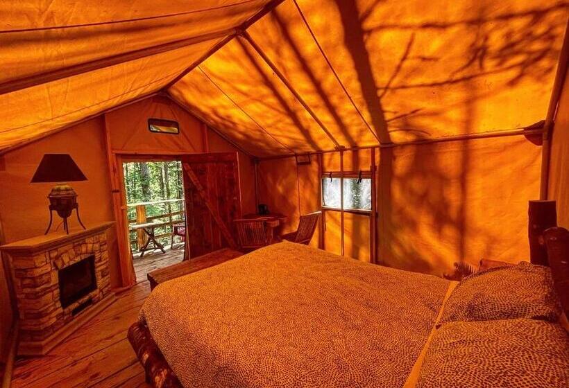 Standard Tent, Ruby Lake Resort