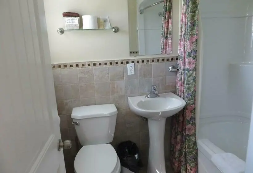 اتاق استاندارد, Scenic Motel Moncton