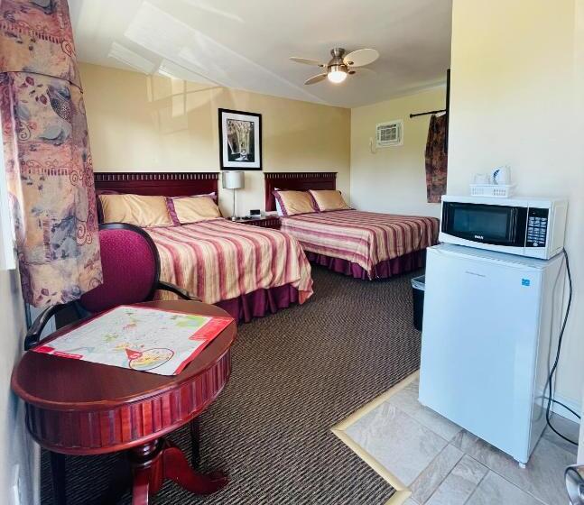 غرفة قياسية رباعية, Scenic Motel Moncton