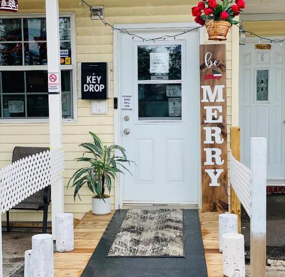 四人标准间, Scenic Motel Moncton