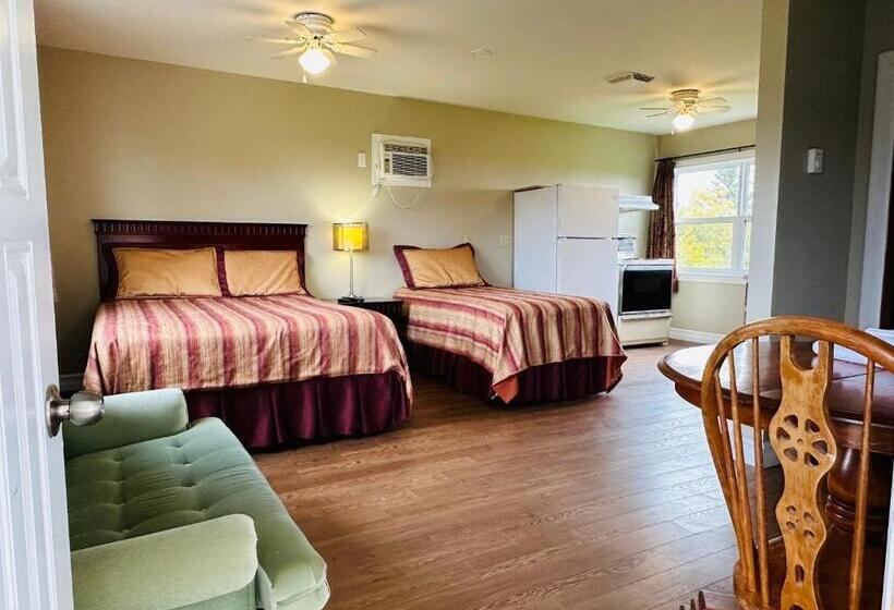 إستديو عائلى, Scenic Motel Moncton
