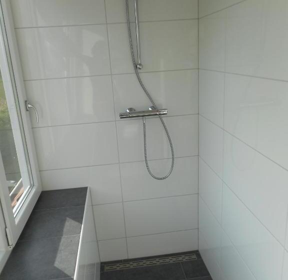 ３ベッドルームハウス, Seehotel Oostkapelle