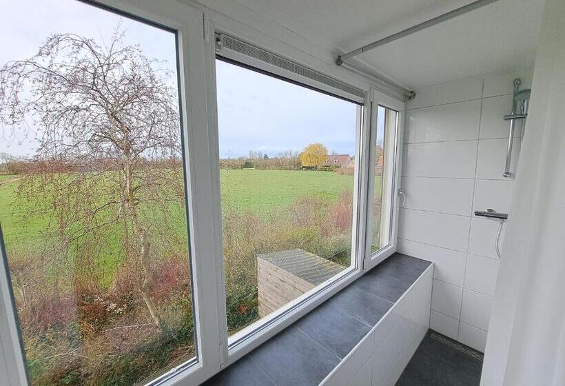 3间卧室的房子, Seehotel Oostkapelle