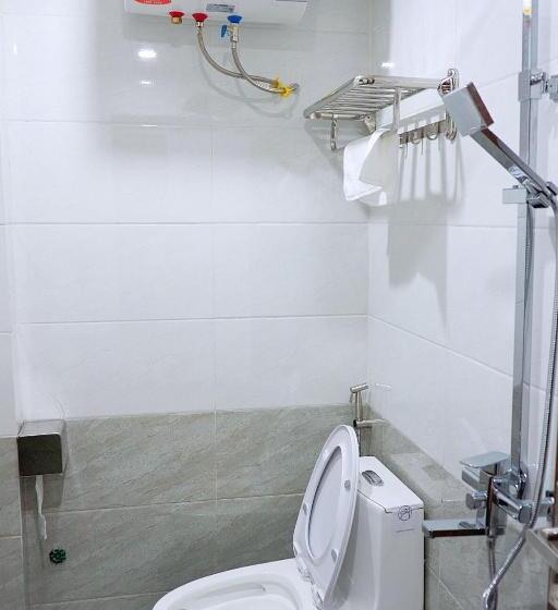 Номер Deluxe, Khách Sạn Louis Hotel Sầm Sơn