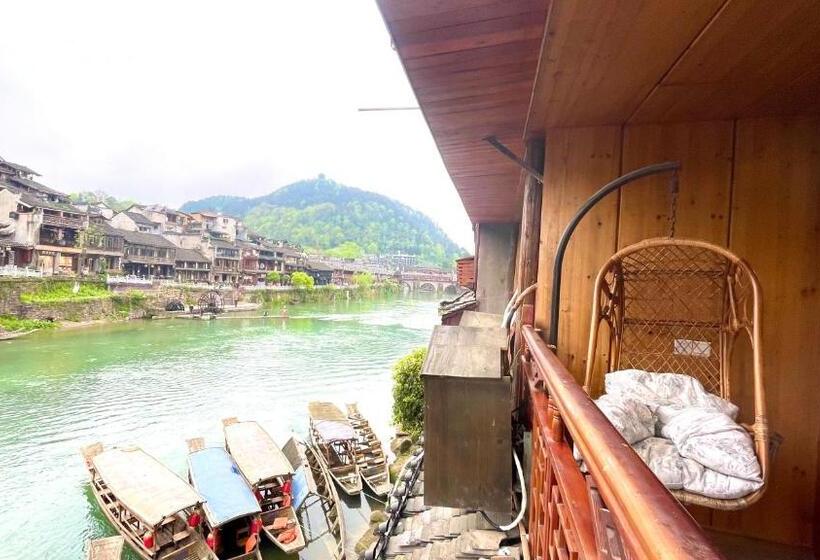 キングサイズベッドのスタンダードルーム, Bian Cheng Xing Zi Inn